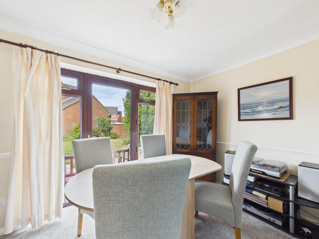 House in Derby, Chellaston - View 4
