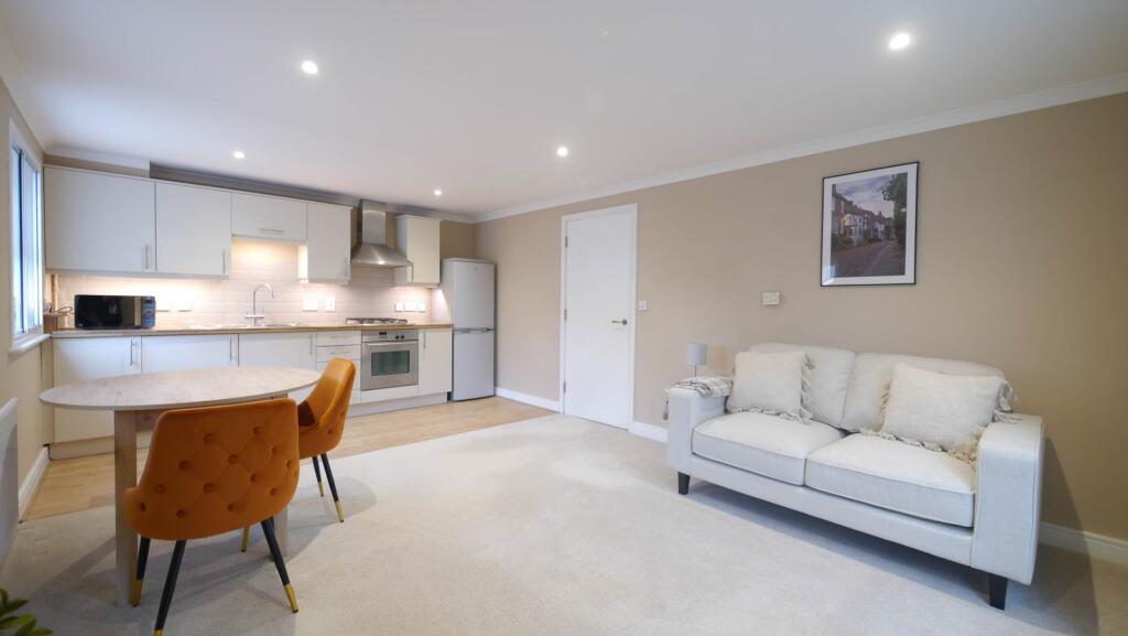 Additional image 4 of Kings Place, North Drive, Hatfield, AL9