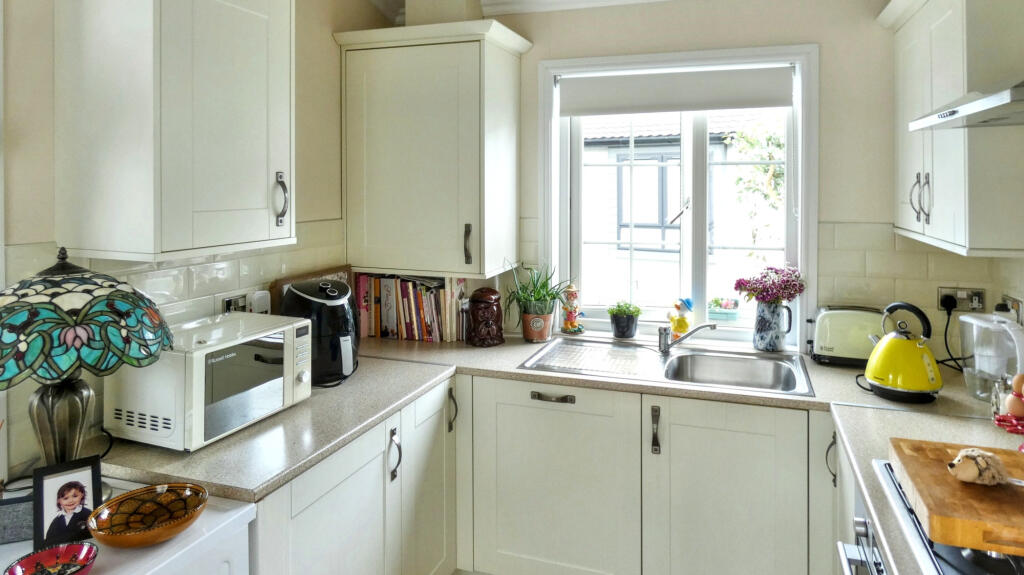 Beverley, Yorkshire, HU17 photo 4