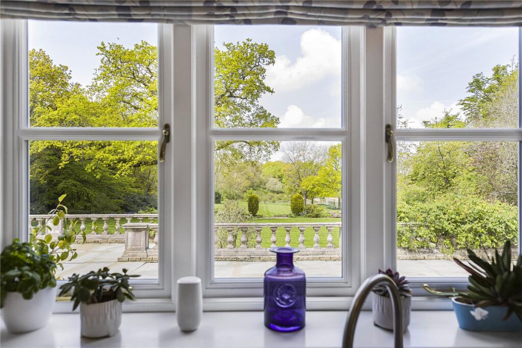 Additional image 14 of Grubbs Lane, Brookmans Park, Hertfordshire, AL9
