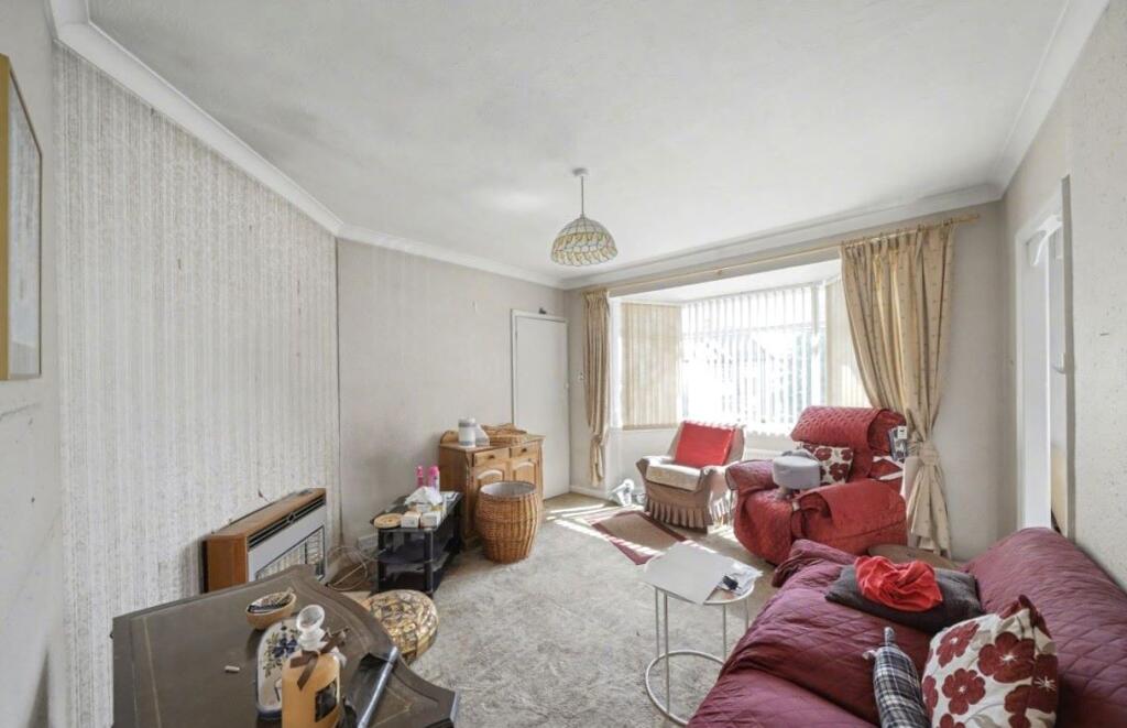 Apartment in London, Yeading - View 2