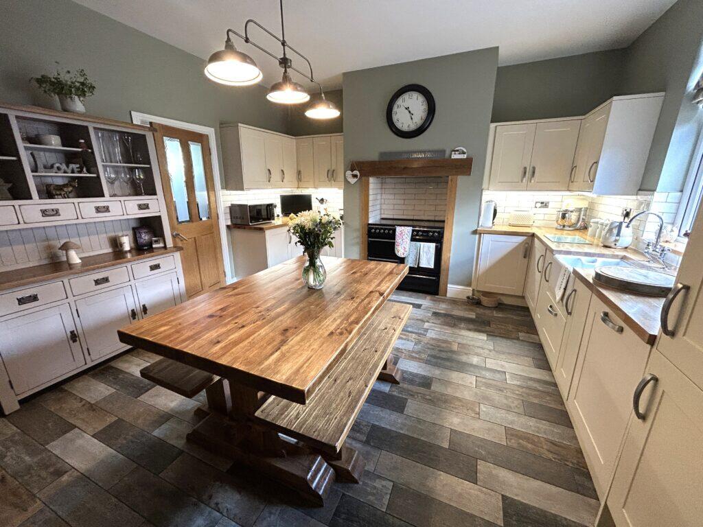 Crowther Road, Mirfield, WF14 9RE photo 4