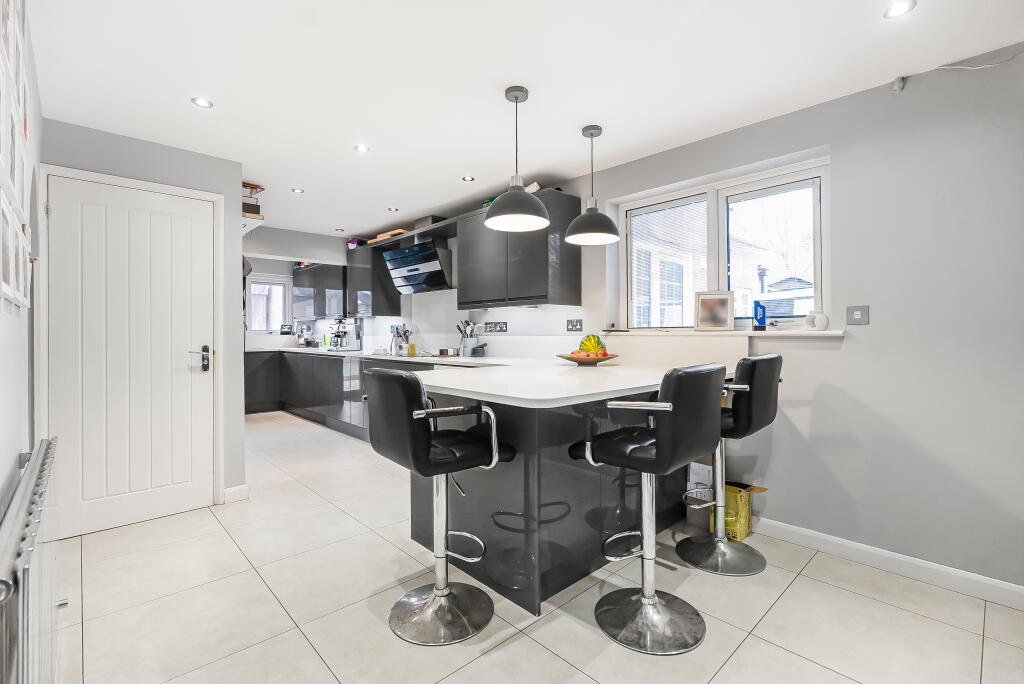 Additional image 3 of Beehive Lane, Welwyn Garden City, Hertfordshire, AL7