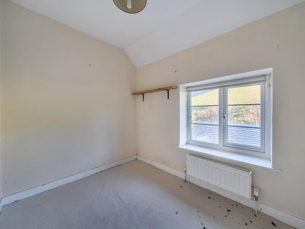 House in Glanvilles Wootton - View 5