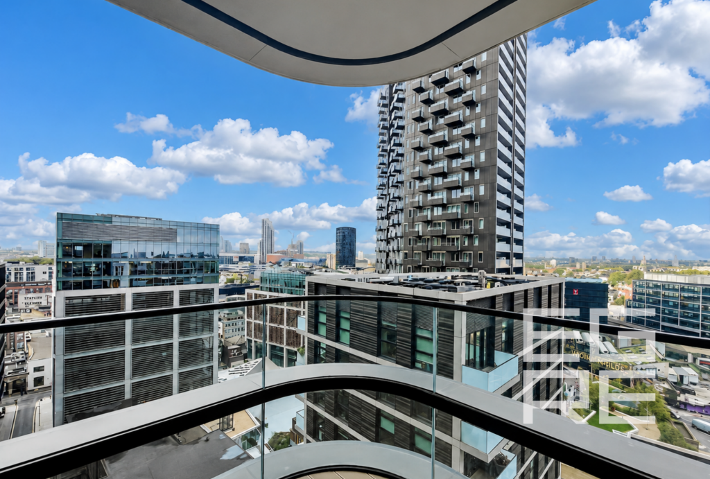 House in London - View 4