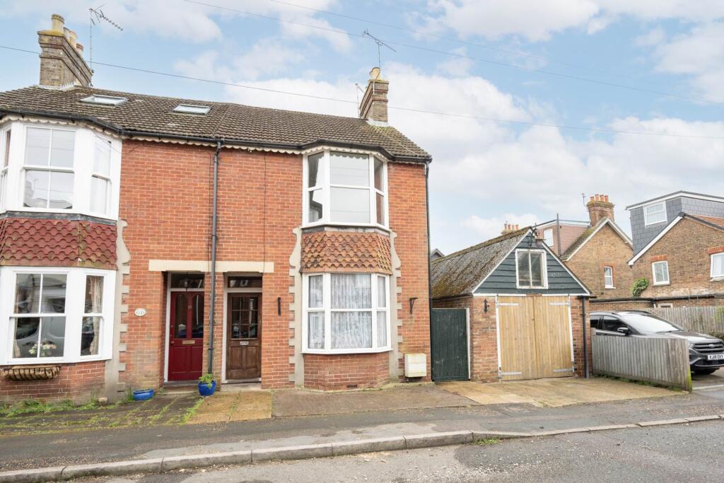 Main image of property: Shelley Road, Horsham