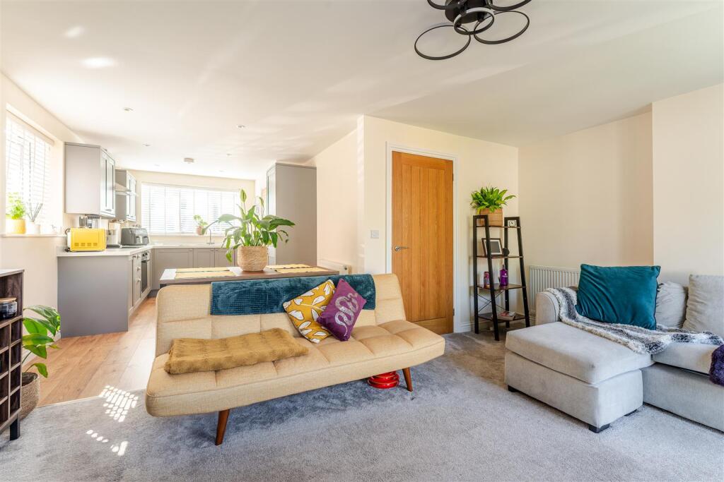 Spacious two-bedroom home with countryside views on the fringes of Yatton - View 5
