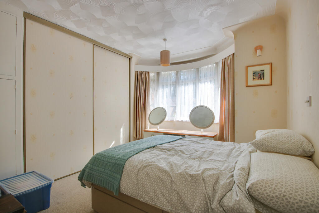 House in Southampton - View 5