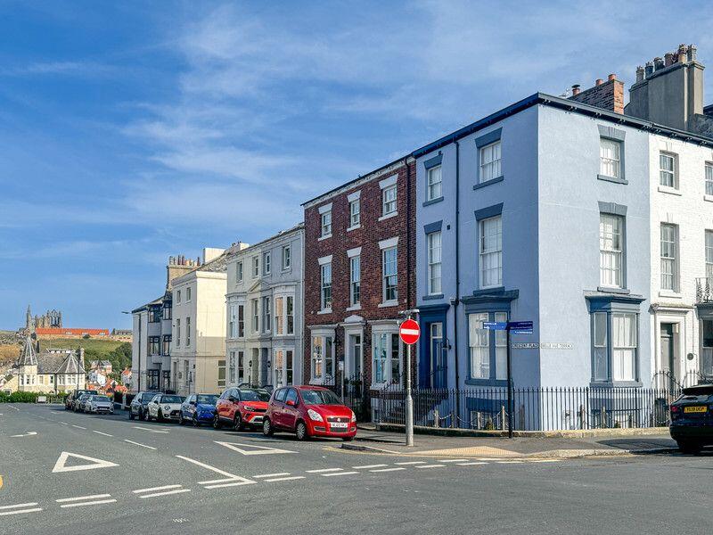 4-bed other on Crescent Place, Whitby, YO21 3HE, £365,000