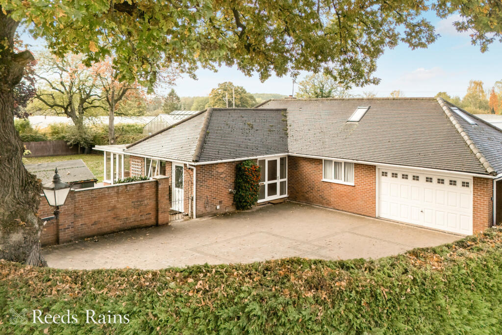 2-bed bungalow on Childs Lane, Brownlow, Congleton, Cheshire, CW12, £599,950