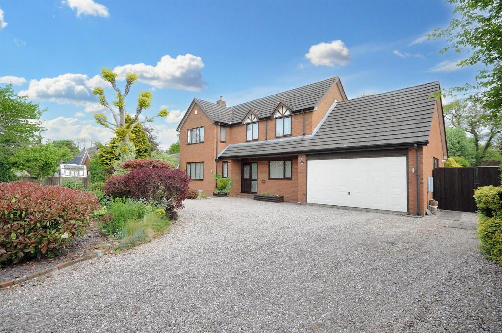 4-bed detached on Highlows Lane, Yarnfield, Stone, £595,000