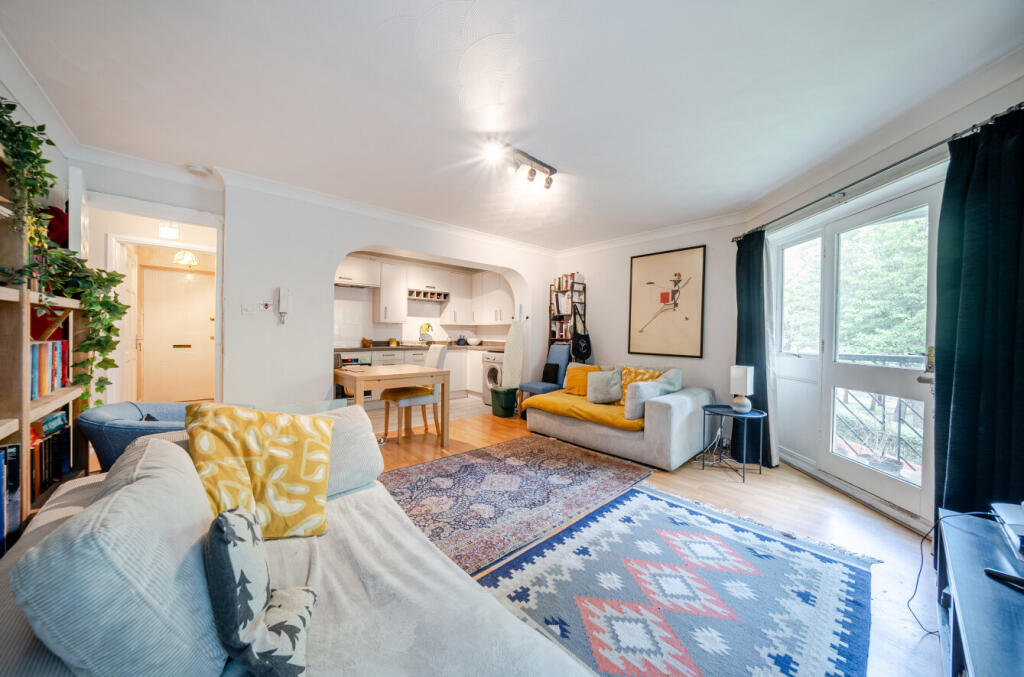 Apartment in Manchester - View 5