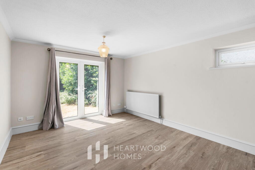 Apartment in St Albans - View 4