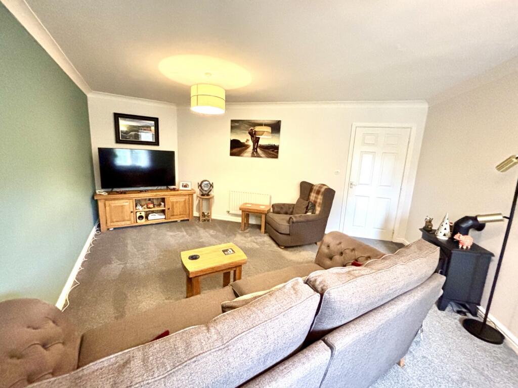 Tristram Close, Yeovil, BA21 photo 4