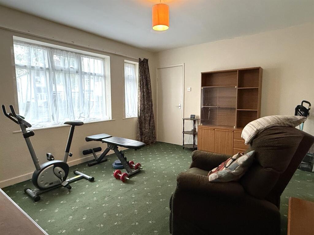 Marsh Lane, Wolverhampton photo 3