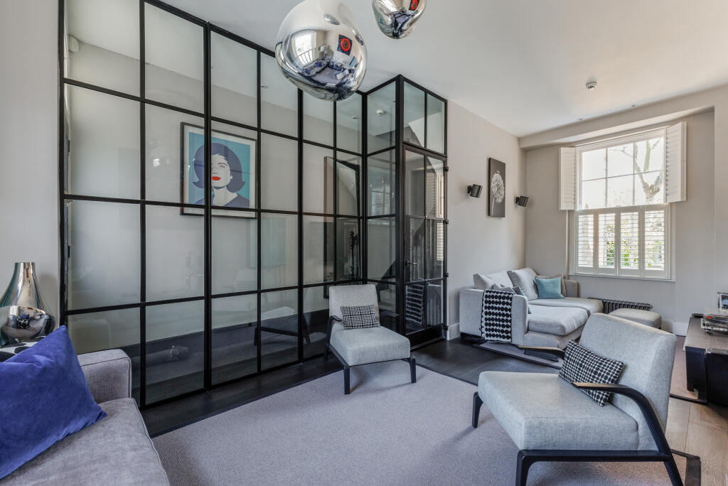 Main image of property: Dagmar Terrace, London, N1