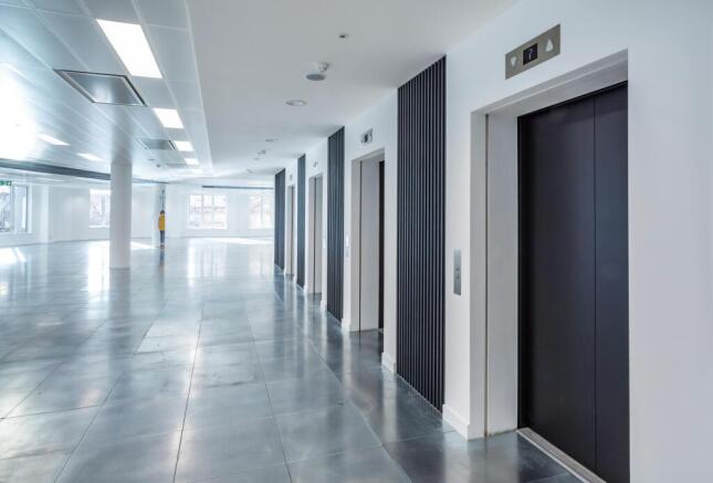 1 Kingsway 4th Floor 10.jpg