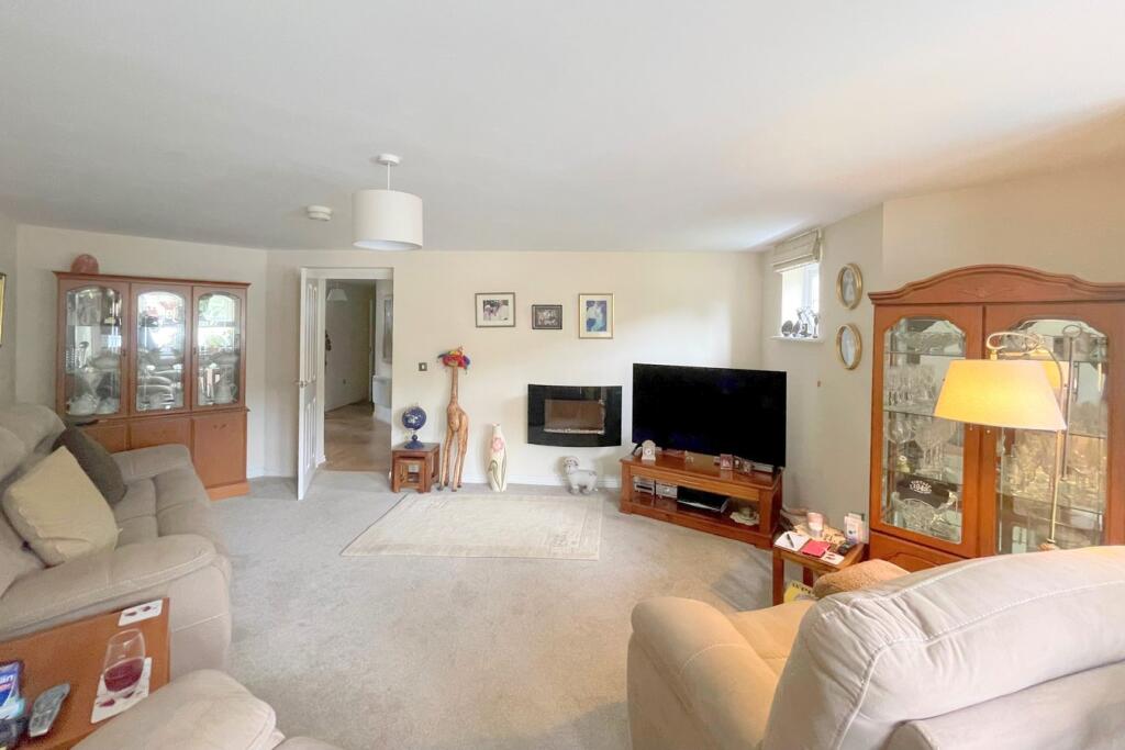 The Hawthorns, Flitwick, MK45 photo 4