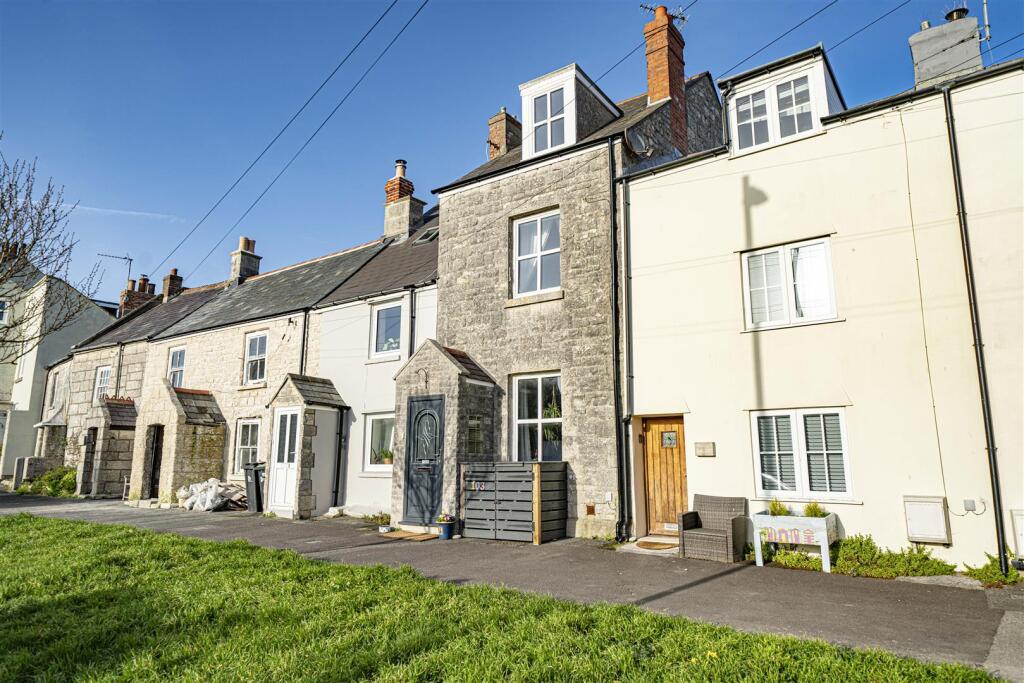 Main image of property: Wakeham, Portland