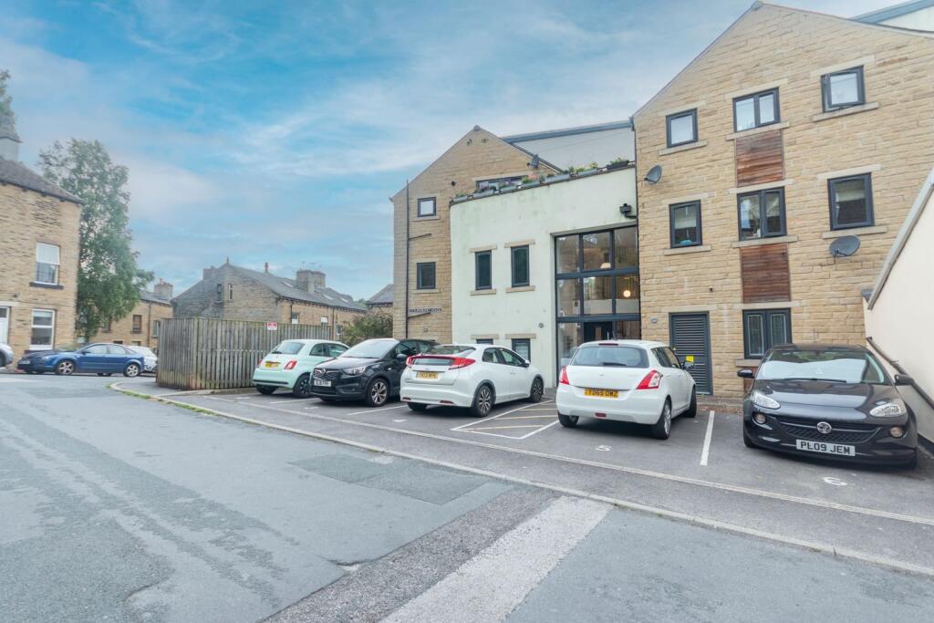 Oak Street, Haworth, Keighley, West Yorkshire, BD22