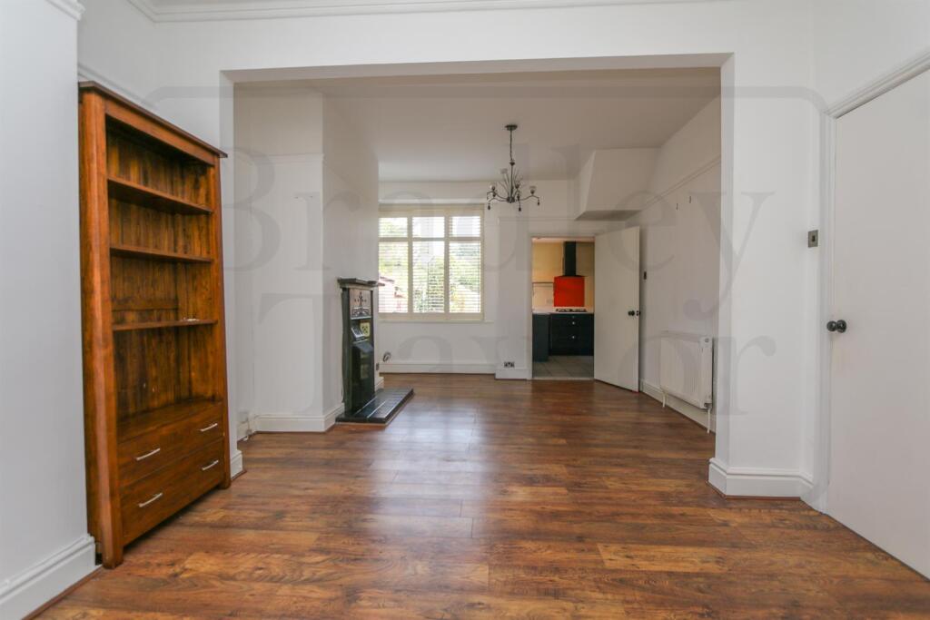 House in South Ribble, Middleforth, Penwortham - View 5