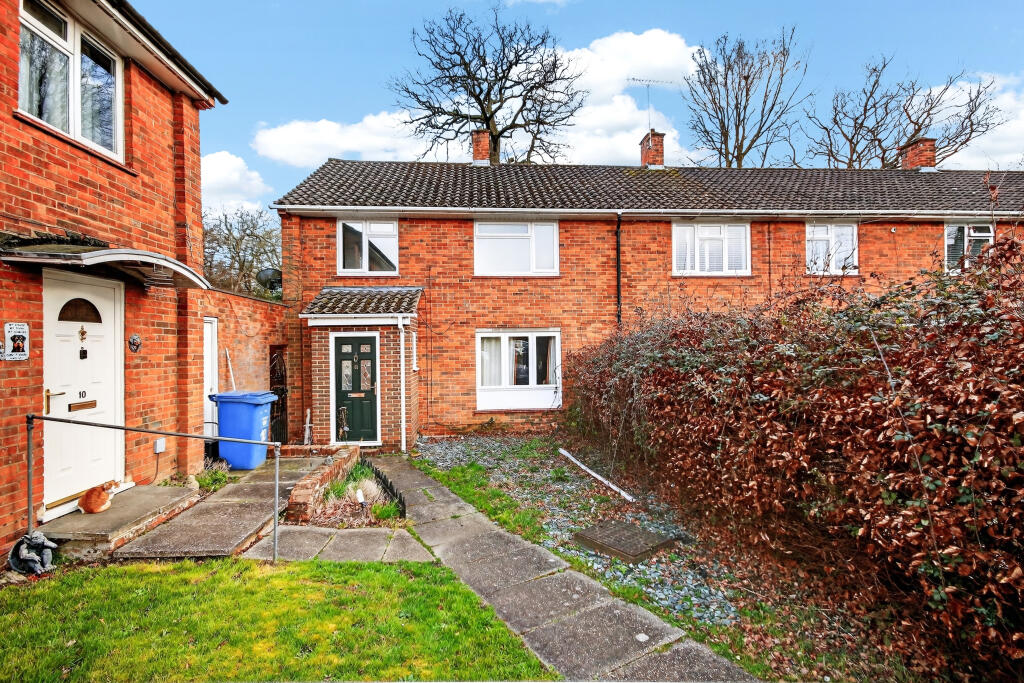 Main image of property: Oakwood Road, Bracknell, RG12