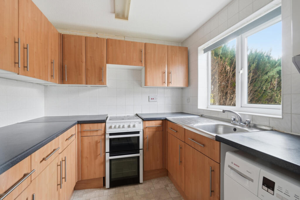 House in East Hertfordshire, Thorley Park, Bishop's Stortford - View 4