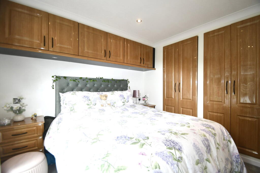 House in Truro - View 5