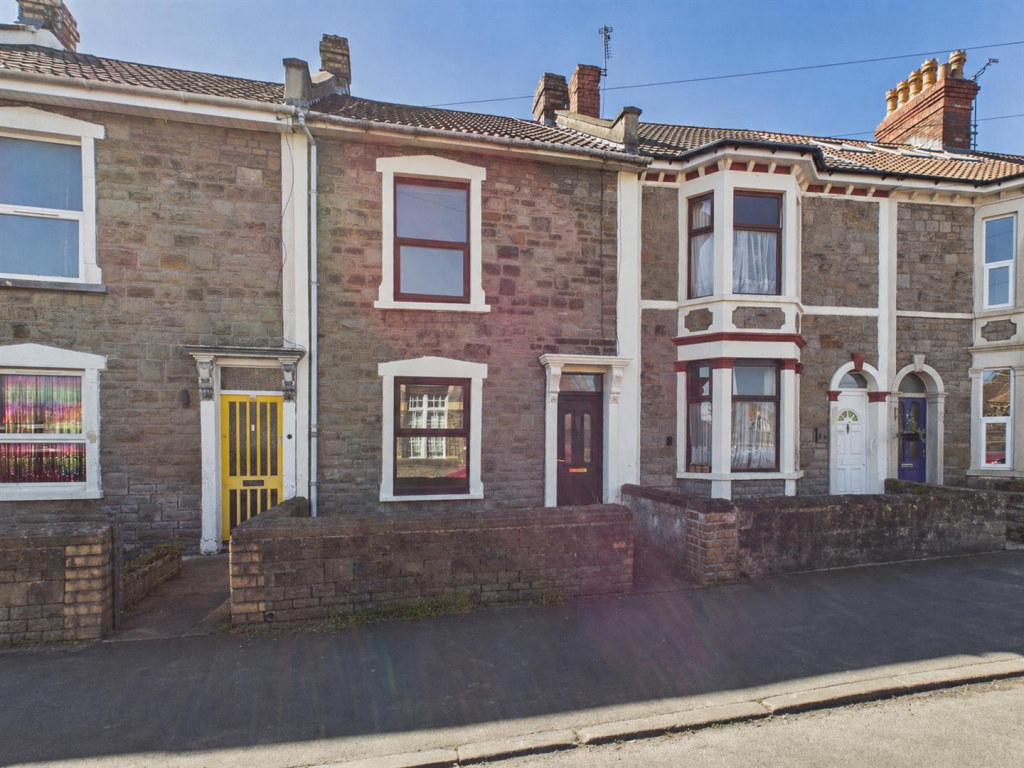 2-bed terraced on Hillside Road, St George, Bristol, £300,000