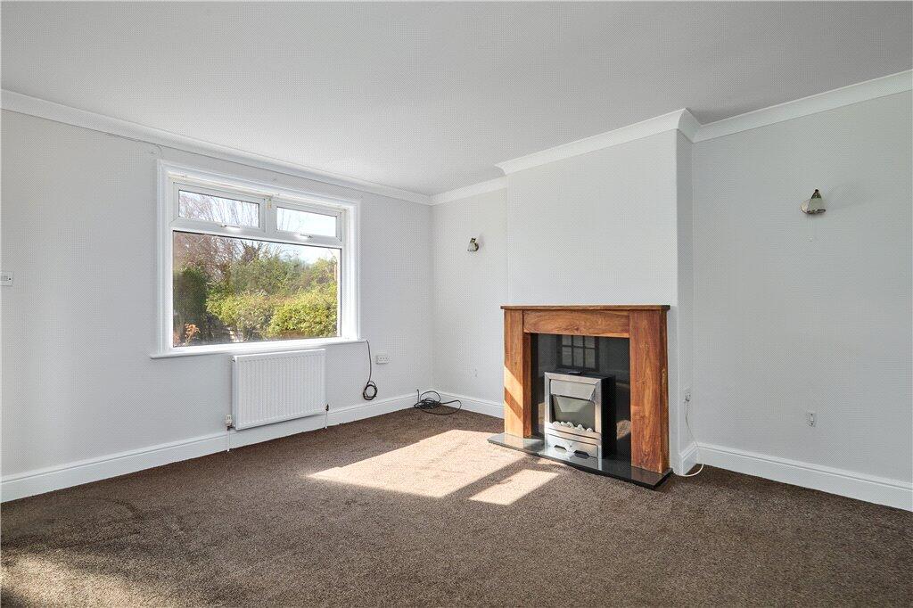 West Park, Guiseley, Leeds, West Yorkshire, LS20 photo 2