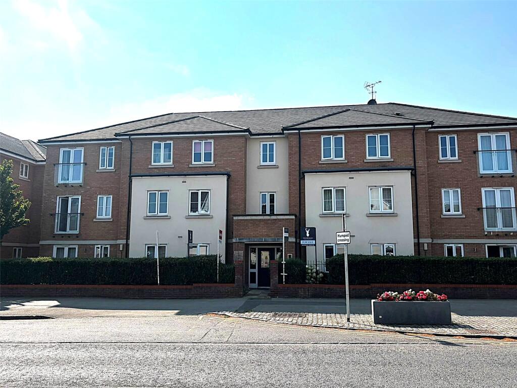 Main image of property: Aylesbury Street, Bletchley, Milton Keynes, Buckinghamshire, MK2