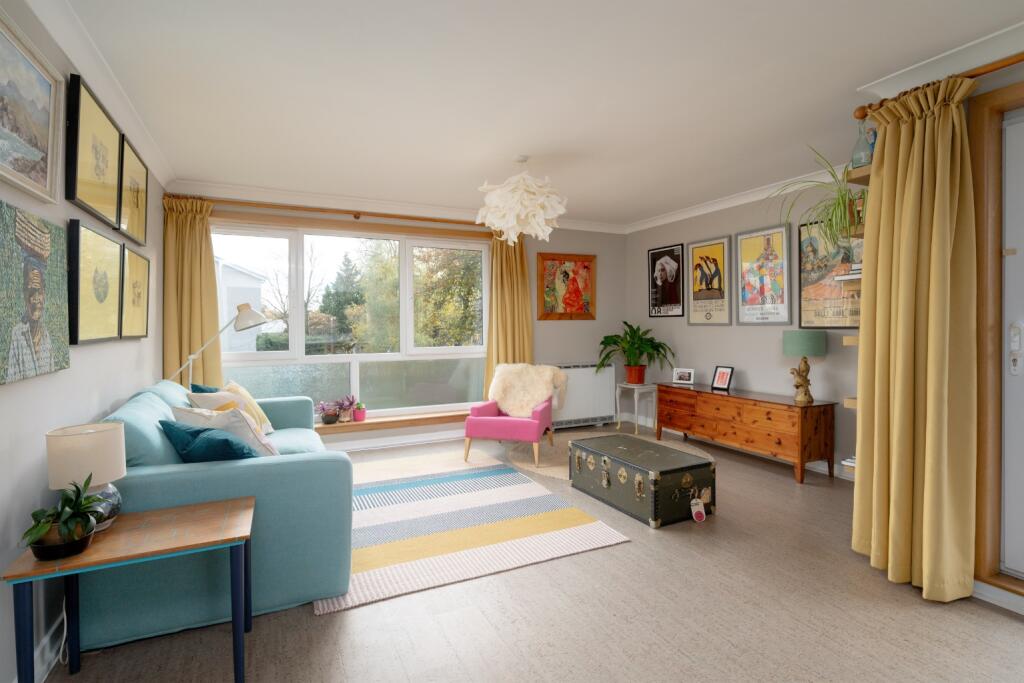 Apartment in Edinburgh, Trinity - View 3
