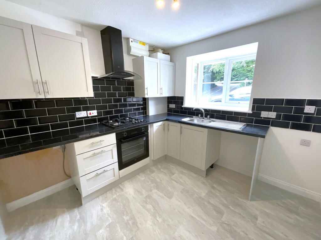 HALESOWEN, Richmond Street - View 4