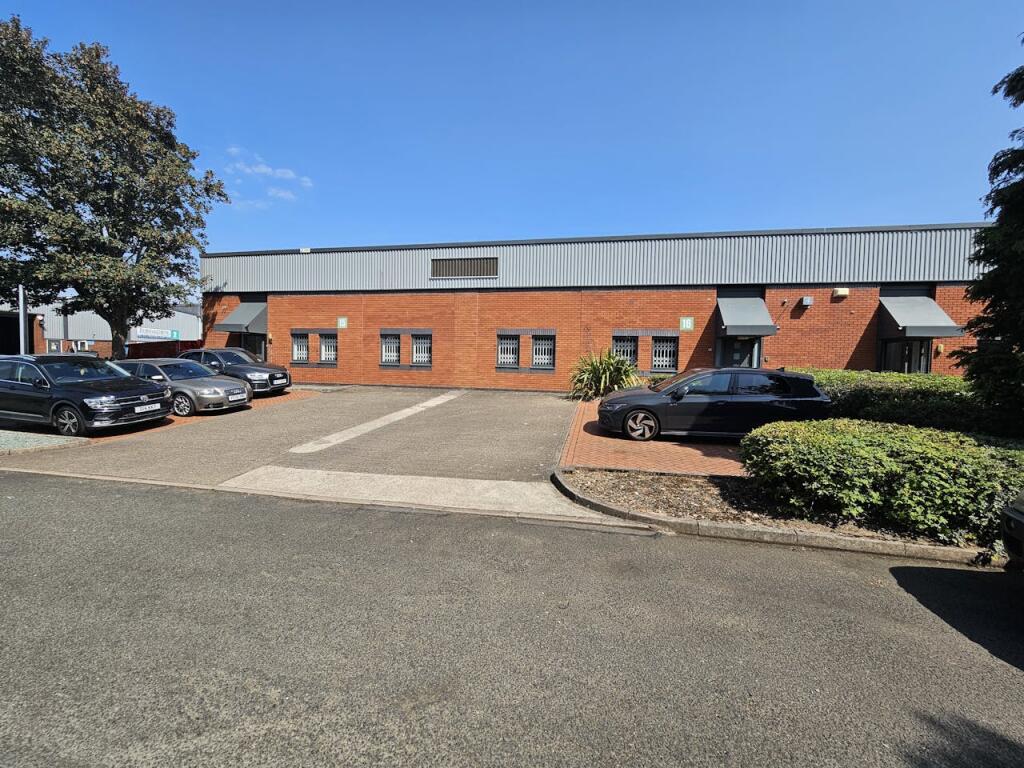 Unit 15-16,Aston Fields Industrial Estate, Aston Road, Bromsgrove, B60 3EX