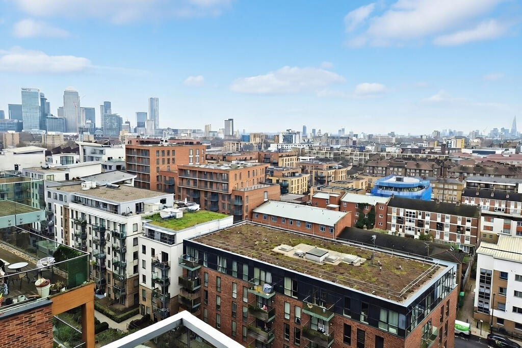 Main image of property: Hoey Court, Bow, E3