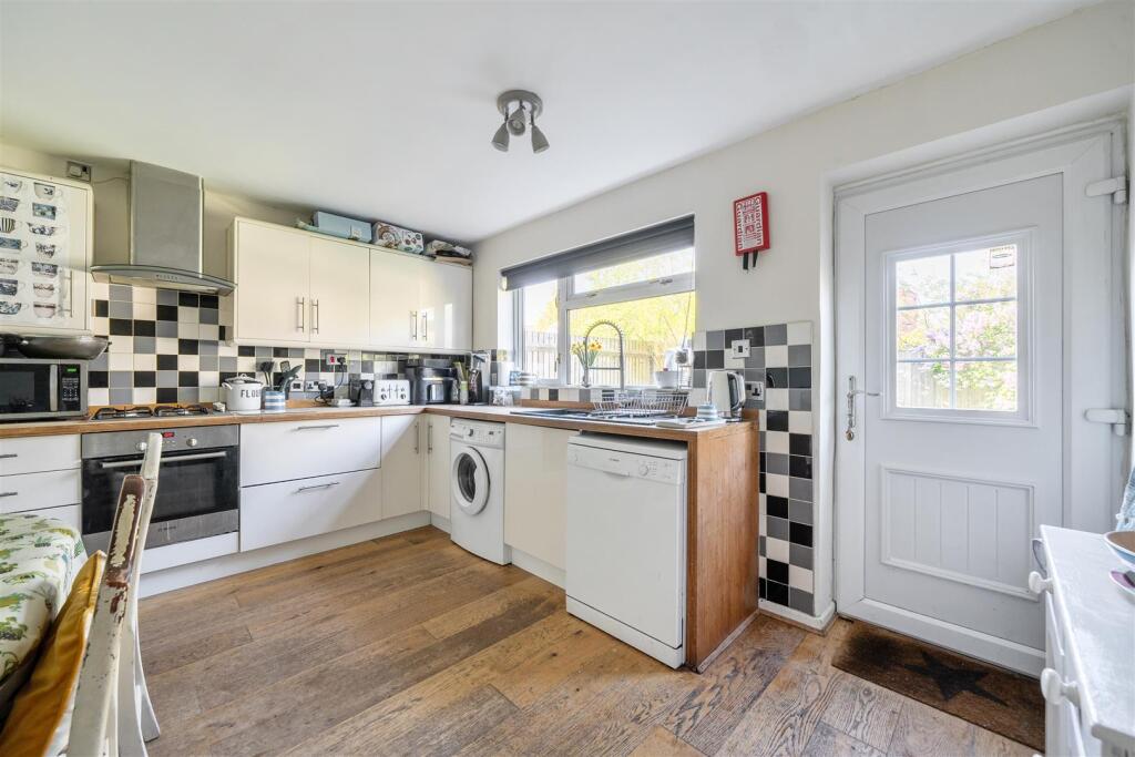 House in Finchampstead - View 5