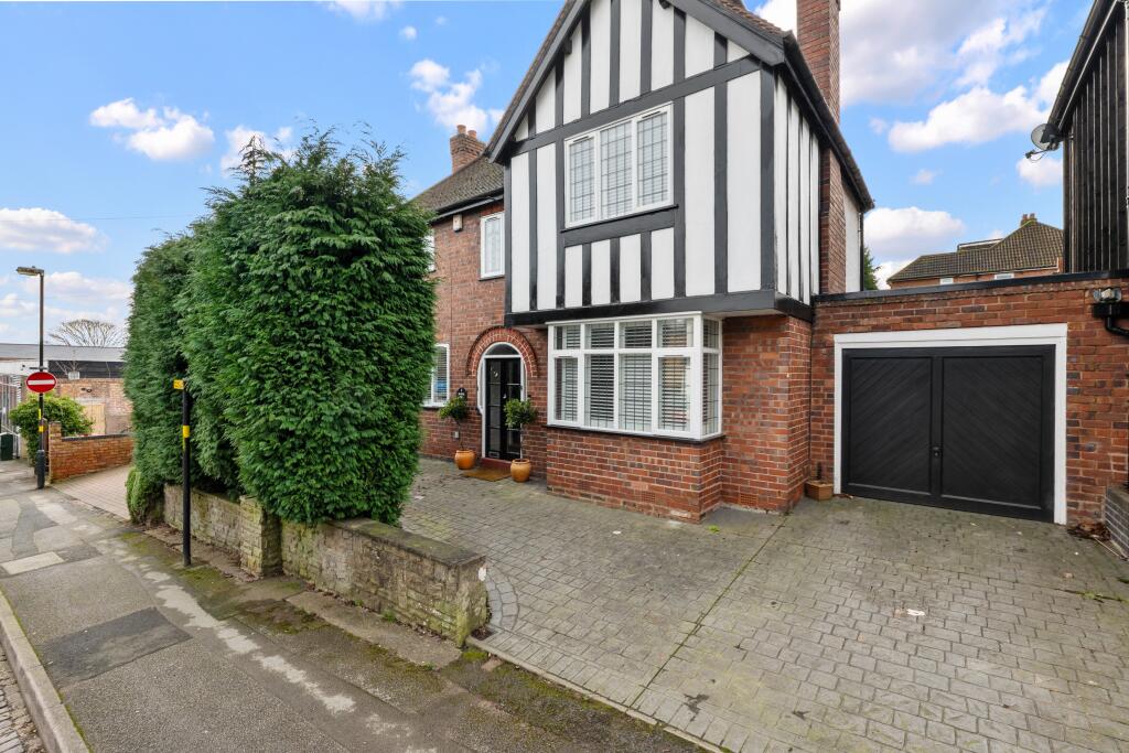 Additional image 41 of Manor Hill, Sutton Coldfield, Sutton Coldfield, B73