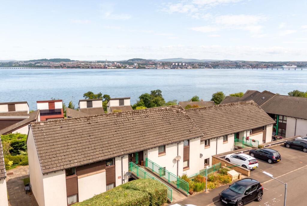 Main image of property: 25 West Park Road, Newport-On-Tay, DD6 8NP