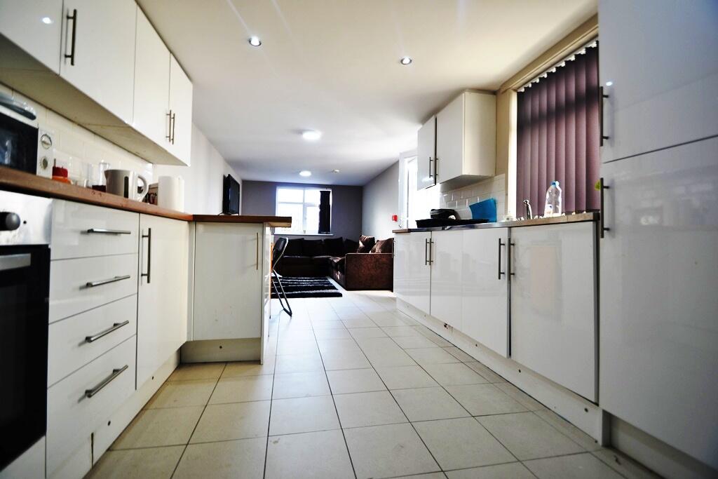 House in Cardiff, Cathays - View 3