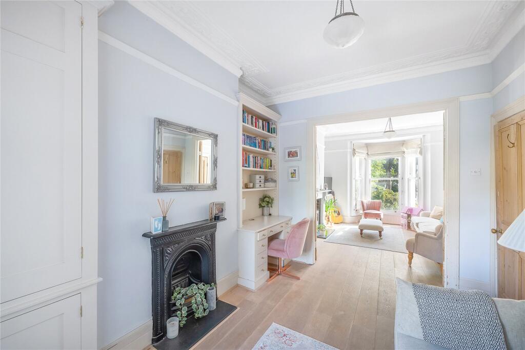 House in London - View 4
