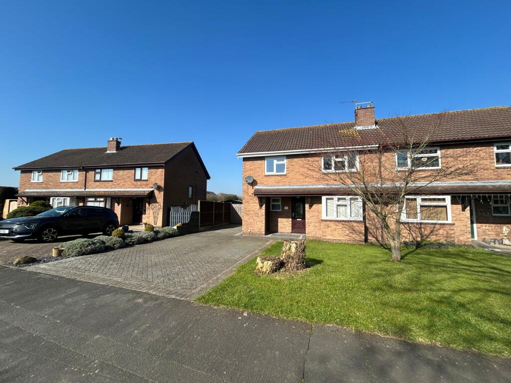 Main image of property: Dovecliff Crescent, Burton Upon Trent, Stretton, DE13