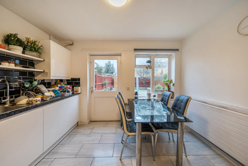House in London - View 4