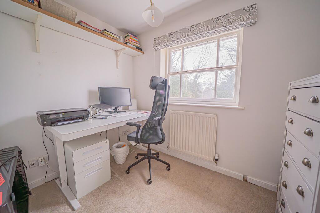 Additional image 30 of Greytree Crescent, Dorridge, B93