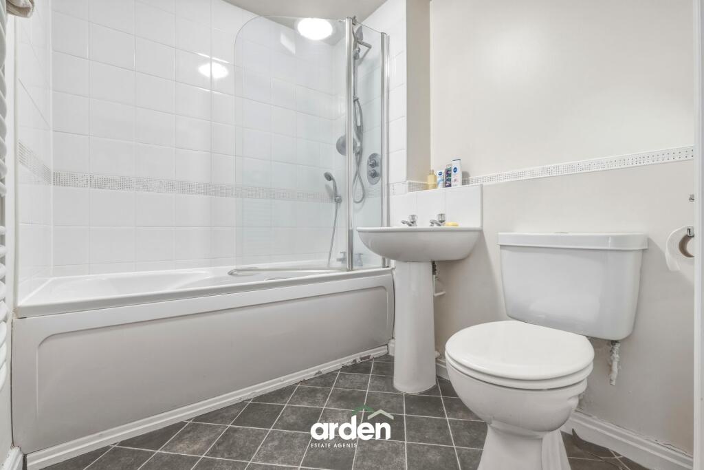 Hedgerow Close, Redditch, B98 – další