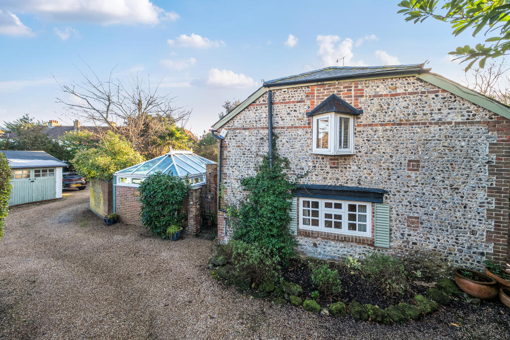 Main image of property: Felpham Road, Felpham, PO22