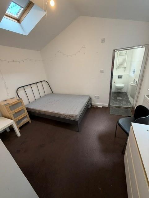House in Newcastle upon Tyne - View 4
