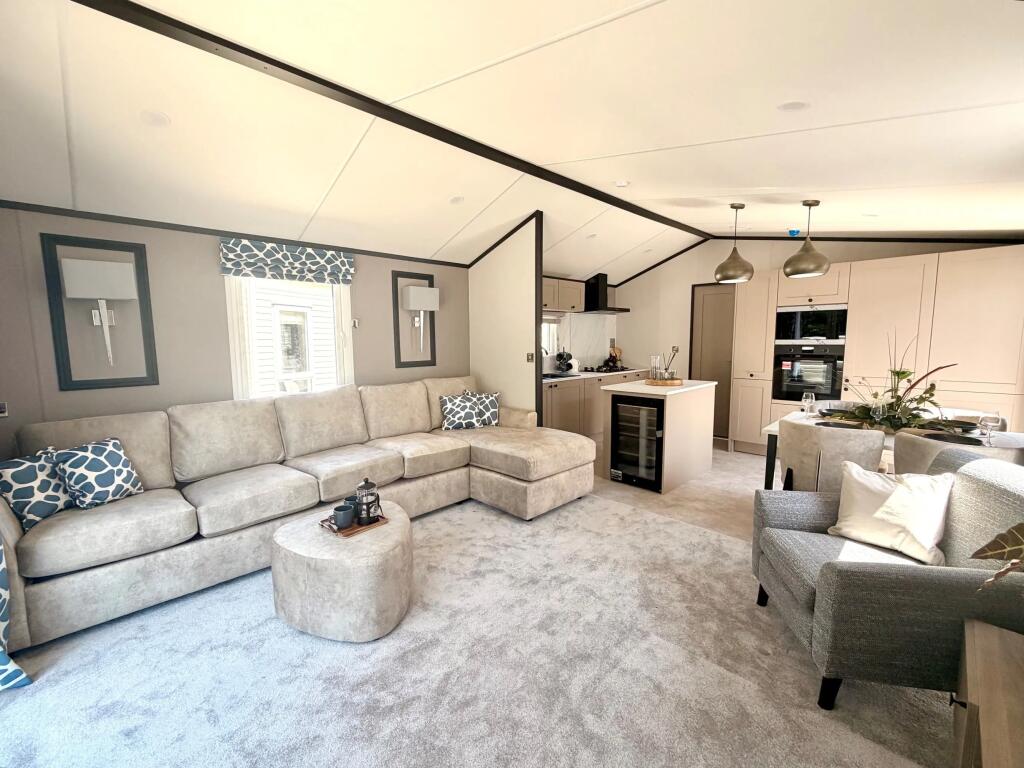 3-bed caravan on 2026 Sunseeker Opulence, Plas Coch Country and Leisure Retreat, Llanfairpwll, Anglesey, LL61 6EJ, £134,995