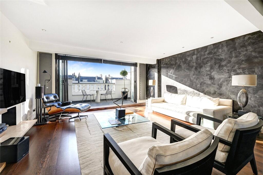 Main image of property: Holland Park, London, W11