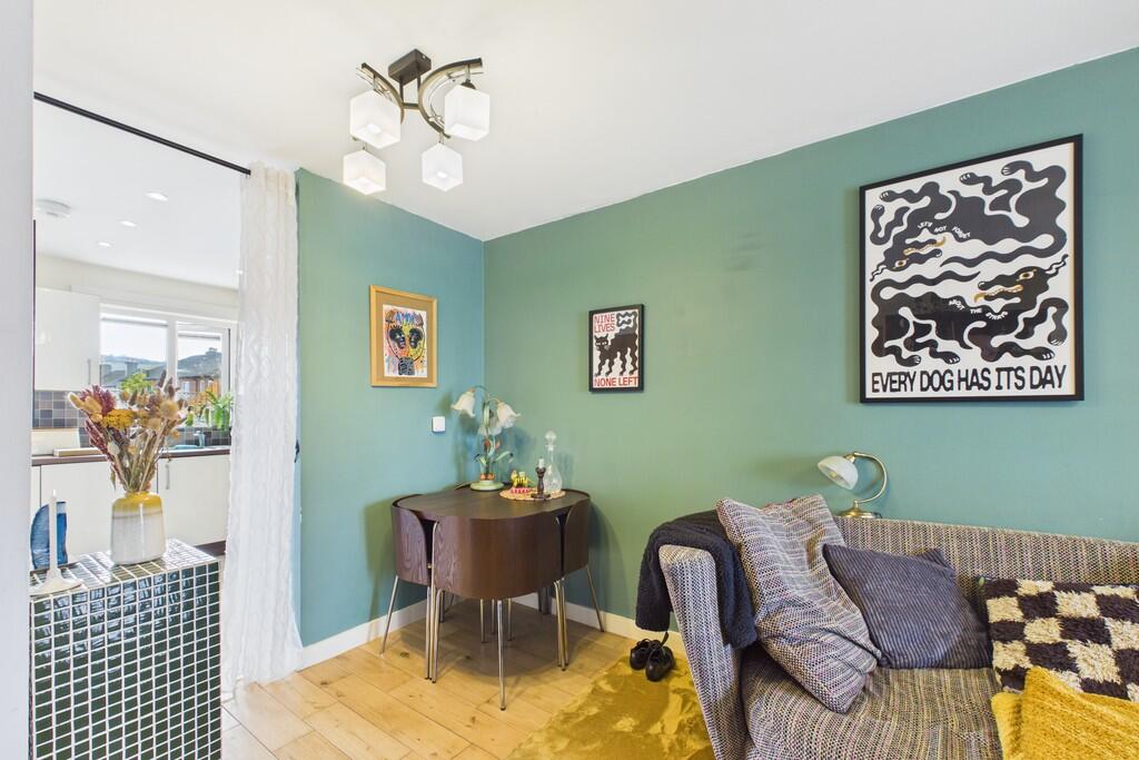 4 Auction Close, Kendal, Cumbria, LA9 6FR photo 4
