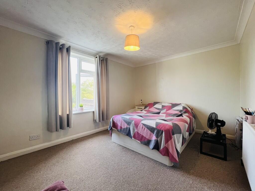 House in Fenland, Chatteris - More